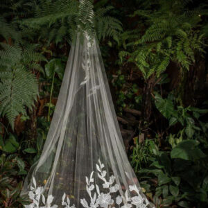 Lúp đội đầu cô dâu VEIL